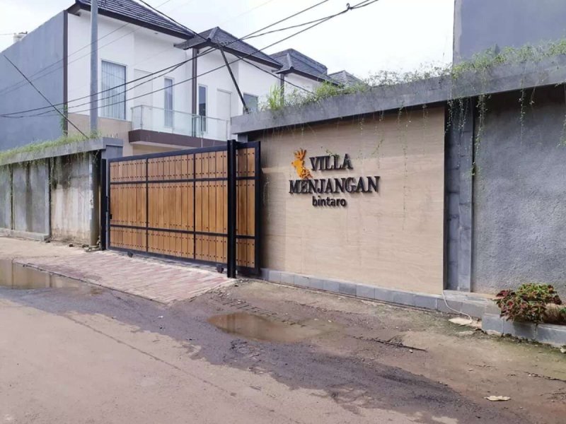 Dijual Rumah Strategis di Villa Menjangan Bintaro AG1917