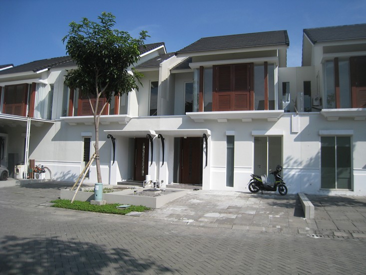 Rumah Baru Gress Full Renov Grand Harvest Wiyung Surabaya