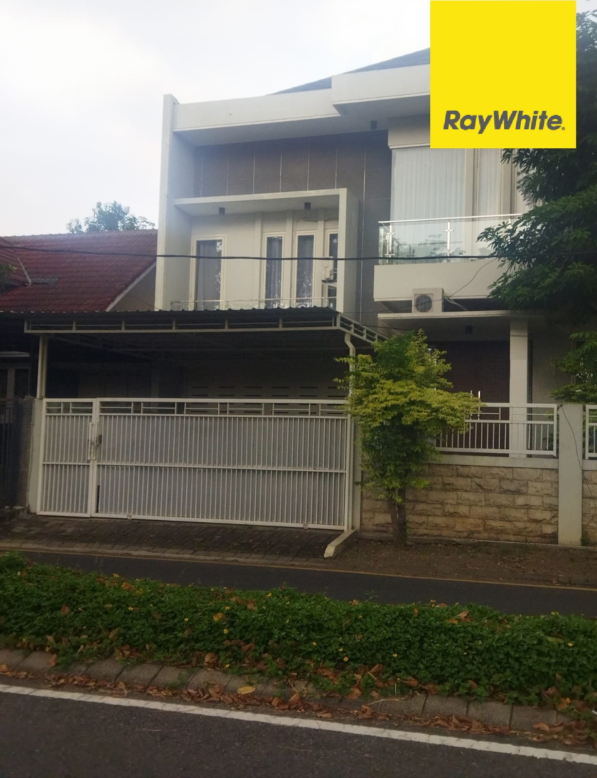 Rumah Dijual Bukit Palma Citraland Surabaya