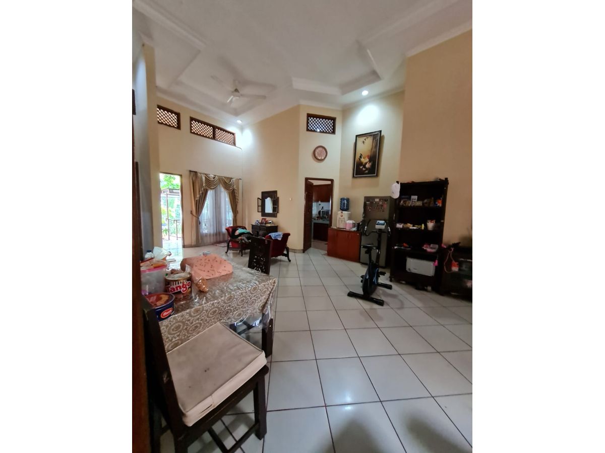 Dijual Rumah Nyaman dan Tenang di Ciracas, Jakarta Timur AG1933