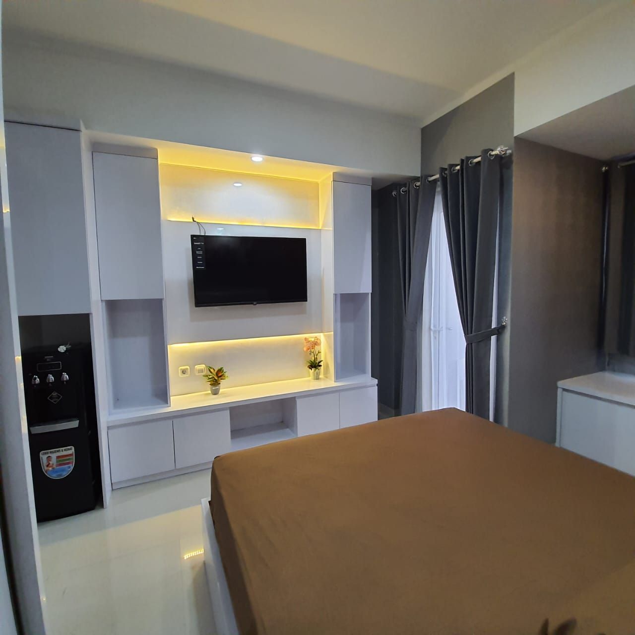 Disewa Apartemen Oasis Cikarang Tipe Studio Full Furnished AG193