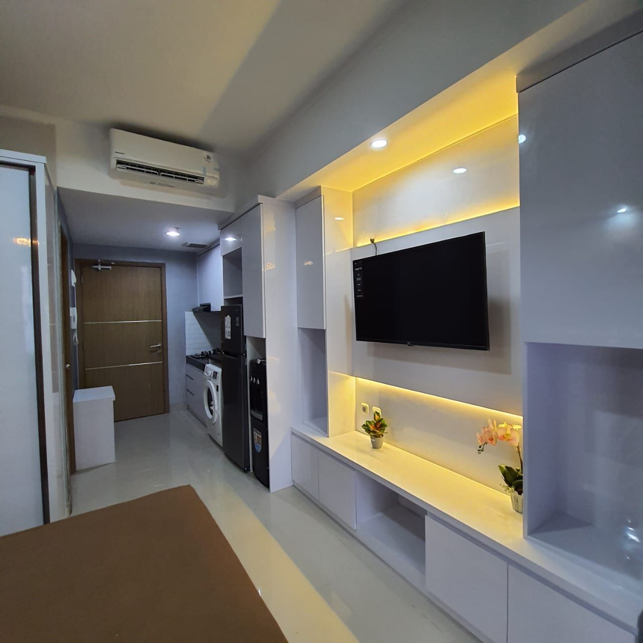 Disewa Apartemen Oasis Cikarang Tipe Studio Full Furnished AG193