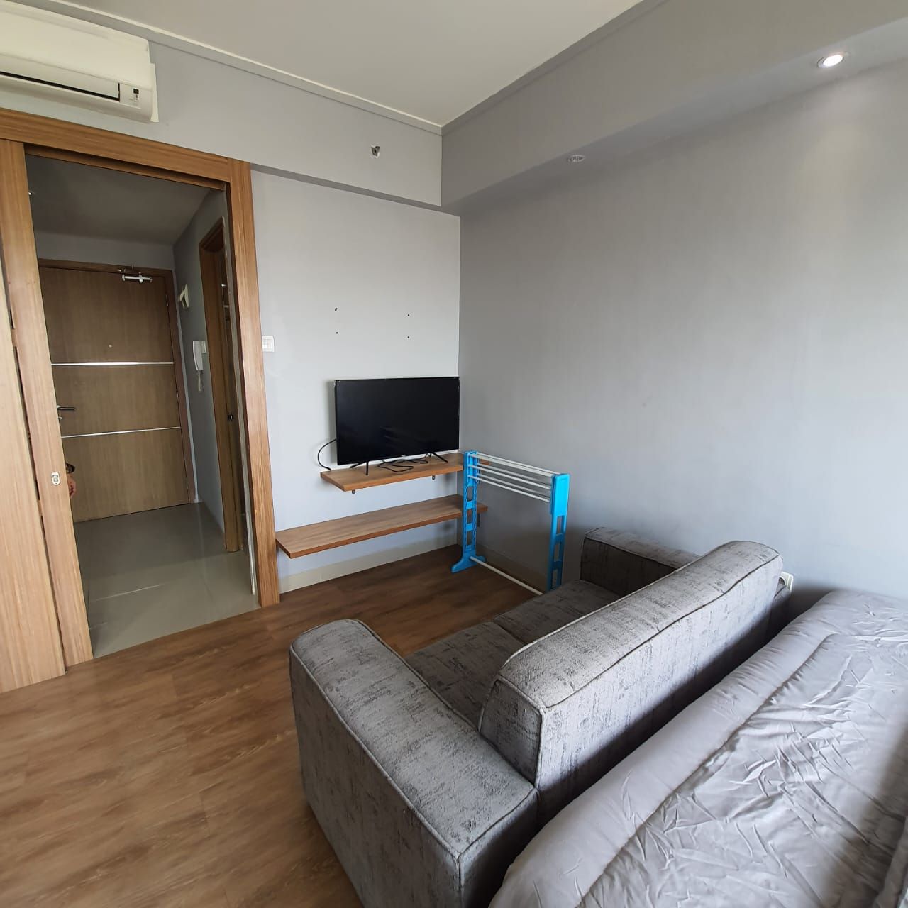 Disewa Apartemen Oasis Cikarang Tipe Studio Lantai 21