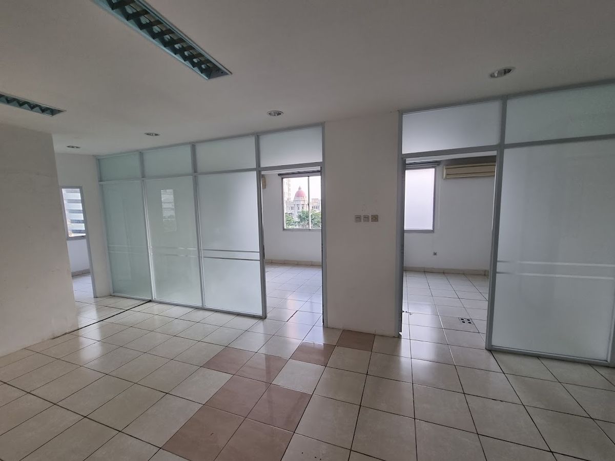 Dijual Ruko 5 Lantai di Central Park, Jakarta Barat AG1944