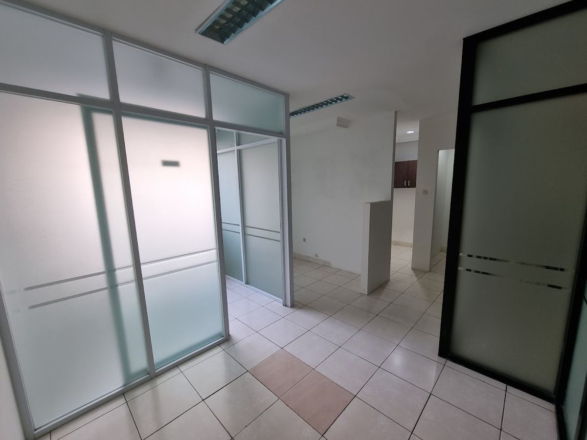 Dijual Ruko 5 Lantai di Central Park, Jakarta Barat AG1944