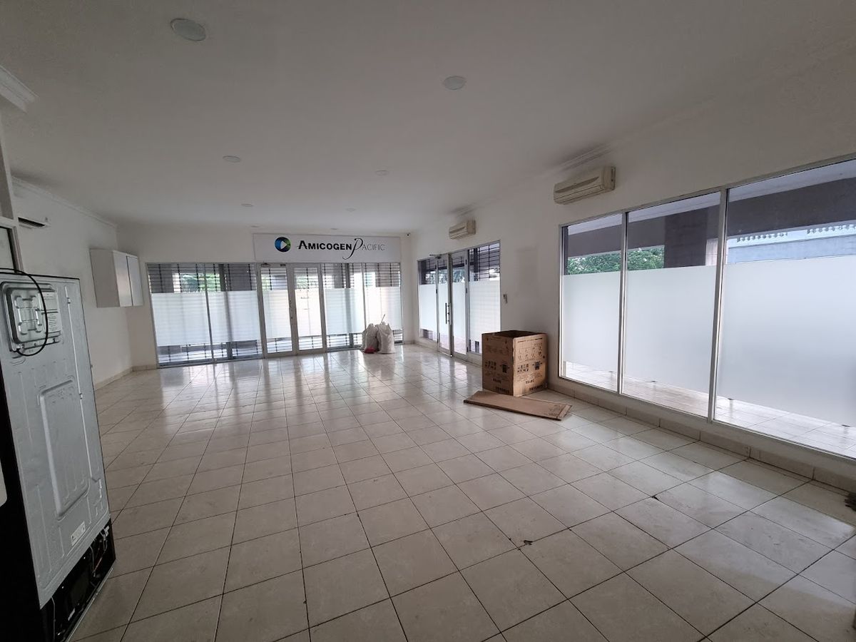 Dijual Ruko 5 Lantai di Central Park, Jakarta Barat AG1944