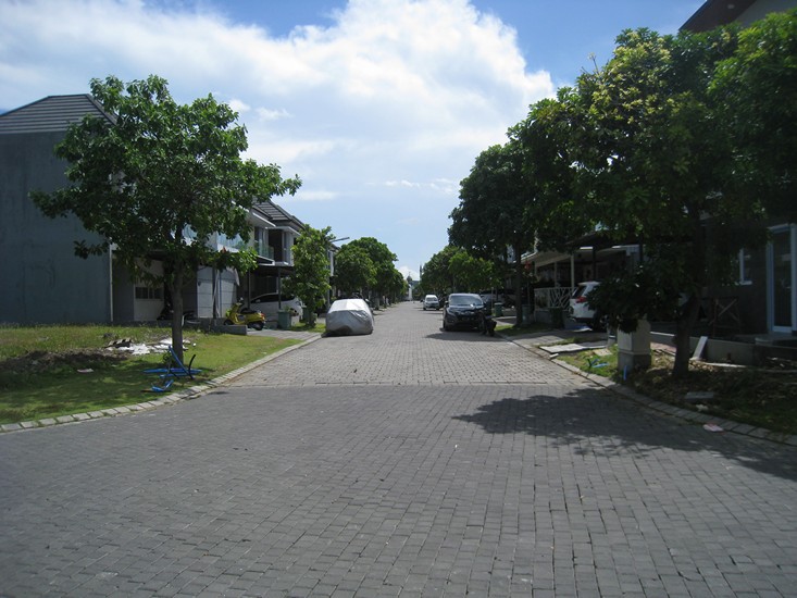 Graha Natura Surabaya - New Gress Minimalis