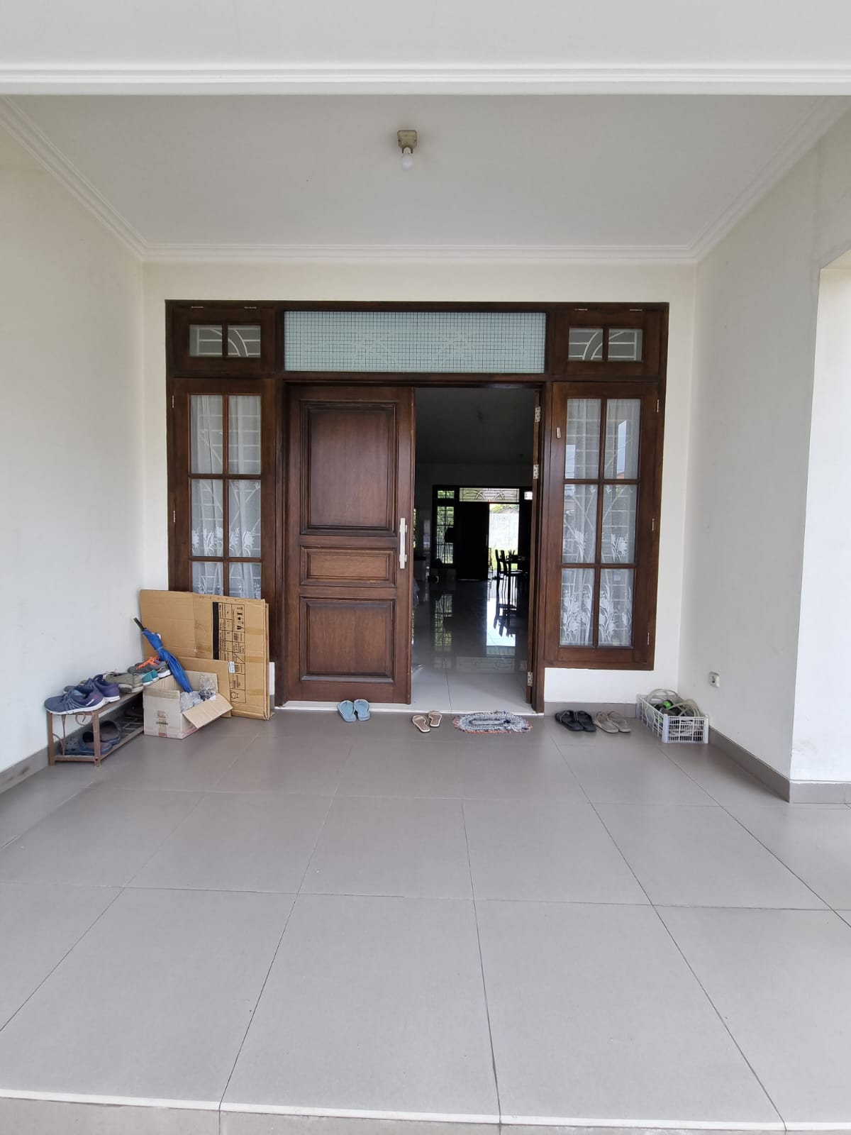 rumah disewakan lempung sari lontar surabaya