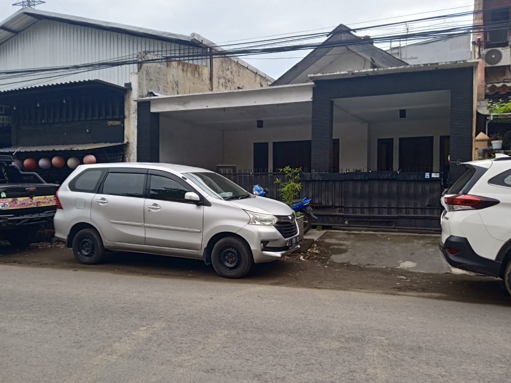 rumah disewakan ngagel timur surabaya