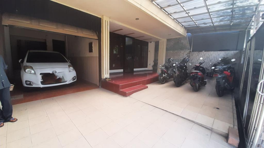 Rumah Dijual 2 Lantai di Jl. Pucang Anom Timur, Surabaya