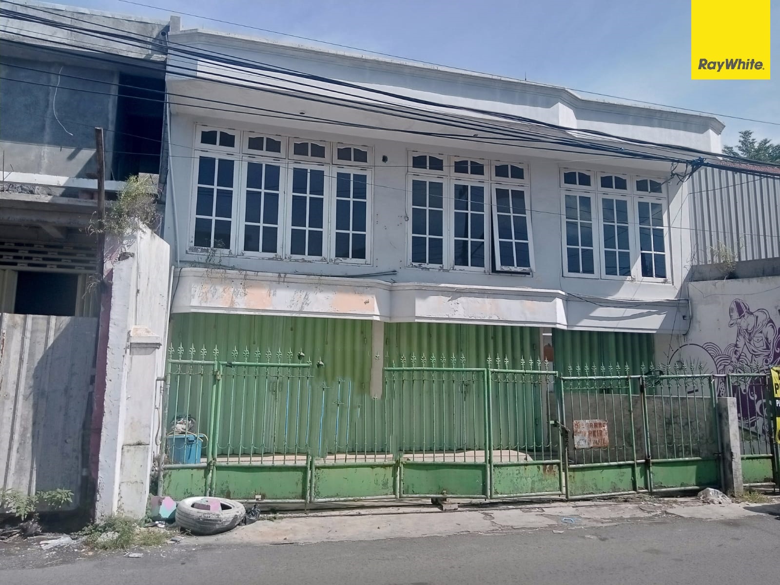 Dijual & Disewakan Ruko 2 Lantai di Jalan Siwalankerto, Surabaya