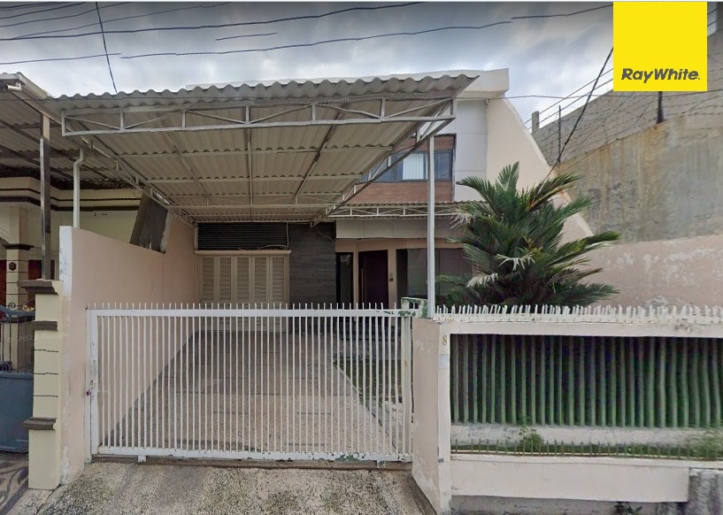 Dijual Rumah Lokasi Strategis di Jalan Lebak Arum, Surabaya