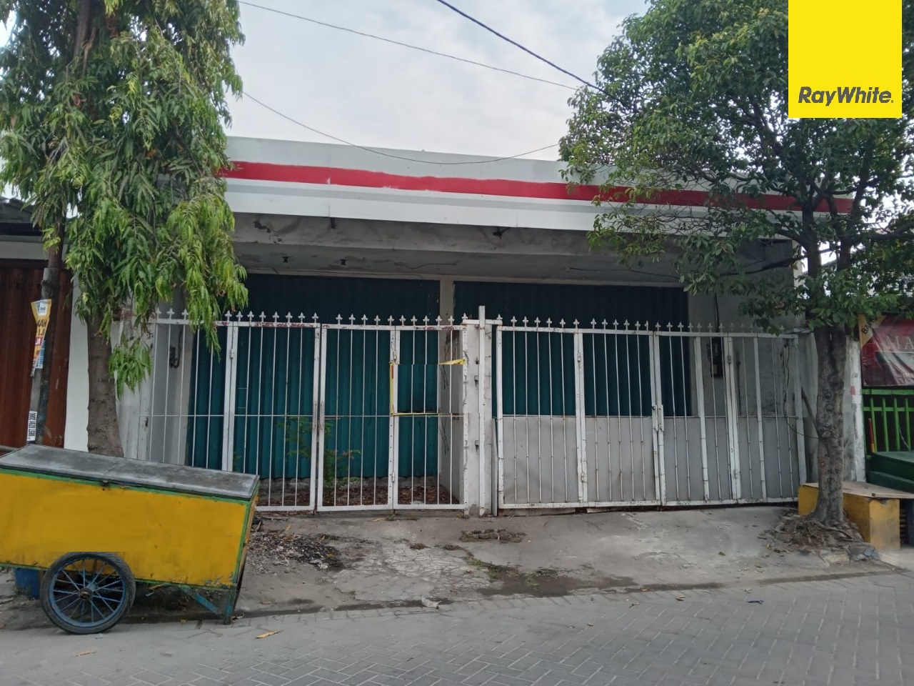 Dijual & Disewakan Ruko Siap Pakai di Jl. Karang Empat Besar