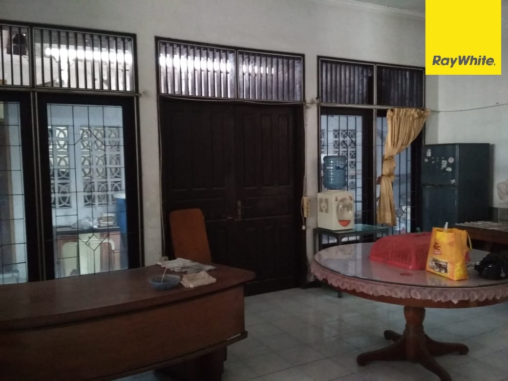 Dijual Cepat Rumah Hitung Tanah SHM Lokasi di Sutorejo Utara