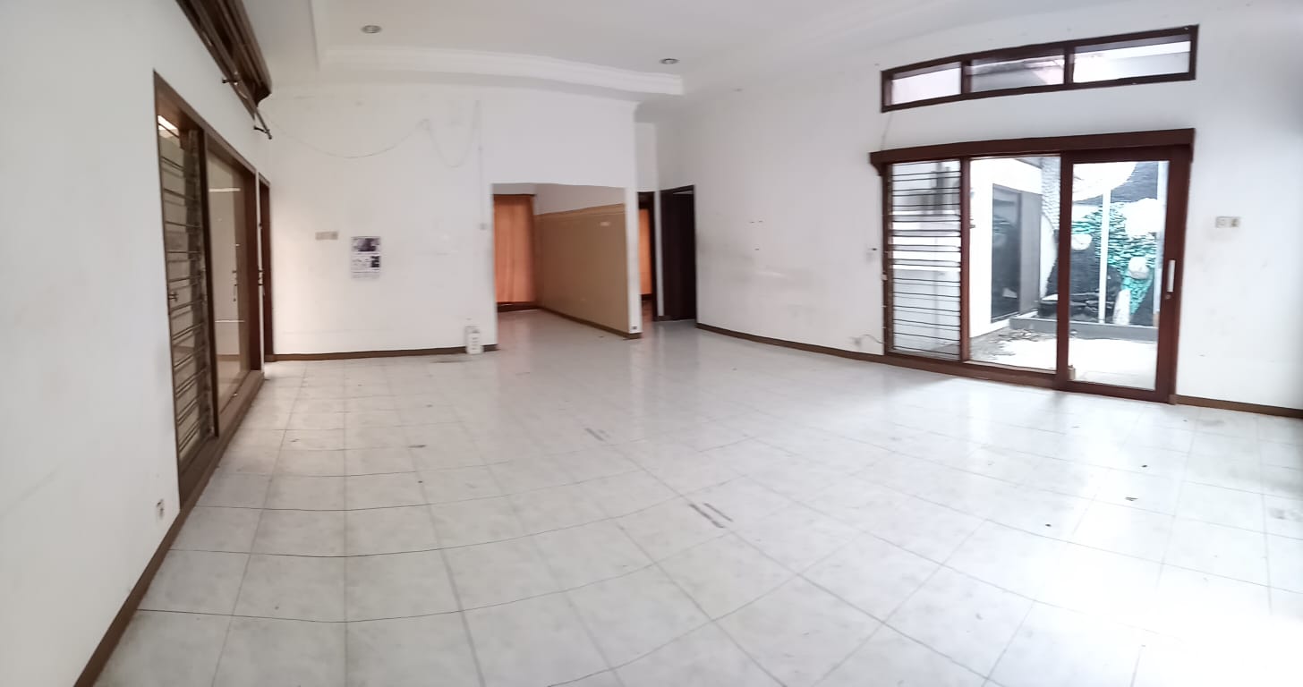 rumah dijual dharmahusada utara surabaya