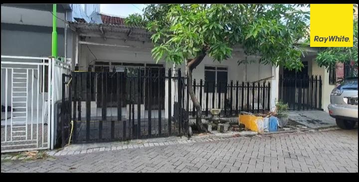 Rumah Dijual Lokasi di Jalan Mulyosari Tengah, Surabaya