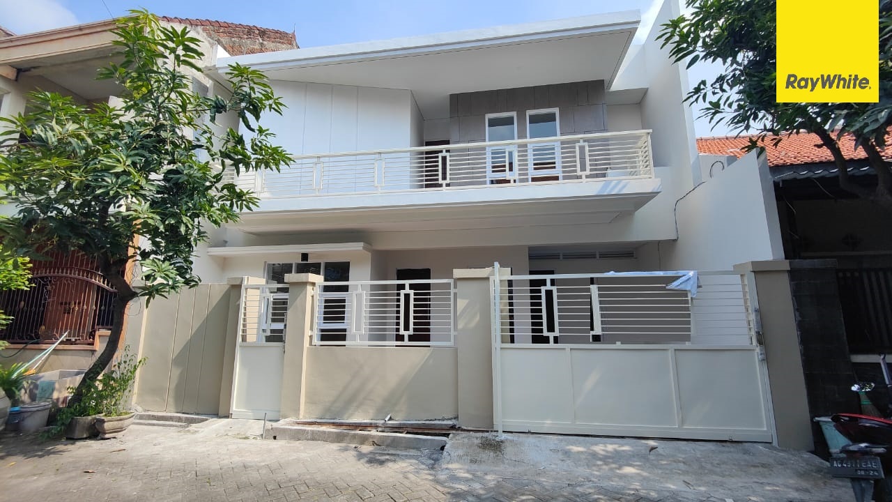 Dijual Rumah SHM 2 Lantai di Jl. Jambangan Kebon Agung, Surabaya