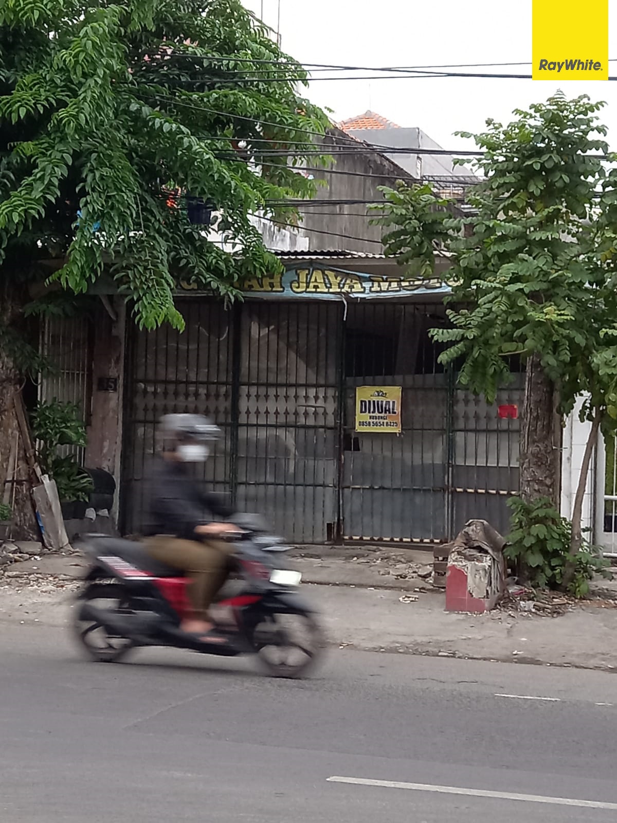 Dijual Cepat Rumah Lokasi Strategis di Jl. Bratang Binangun, SBY