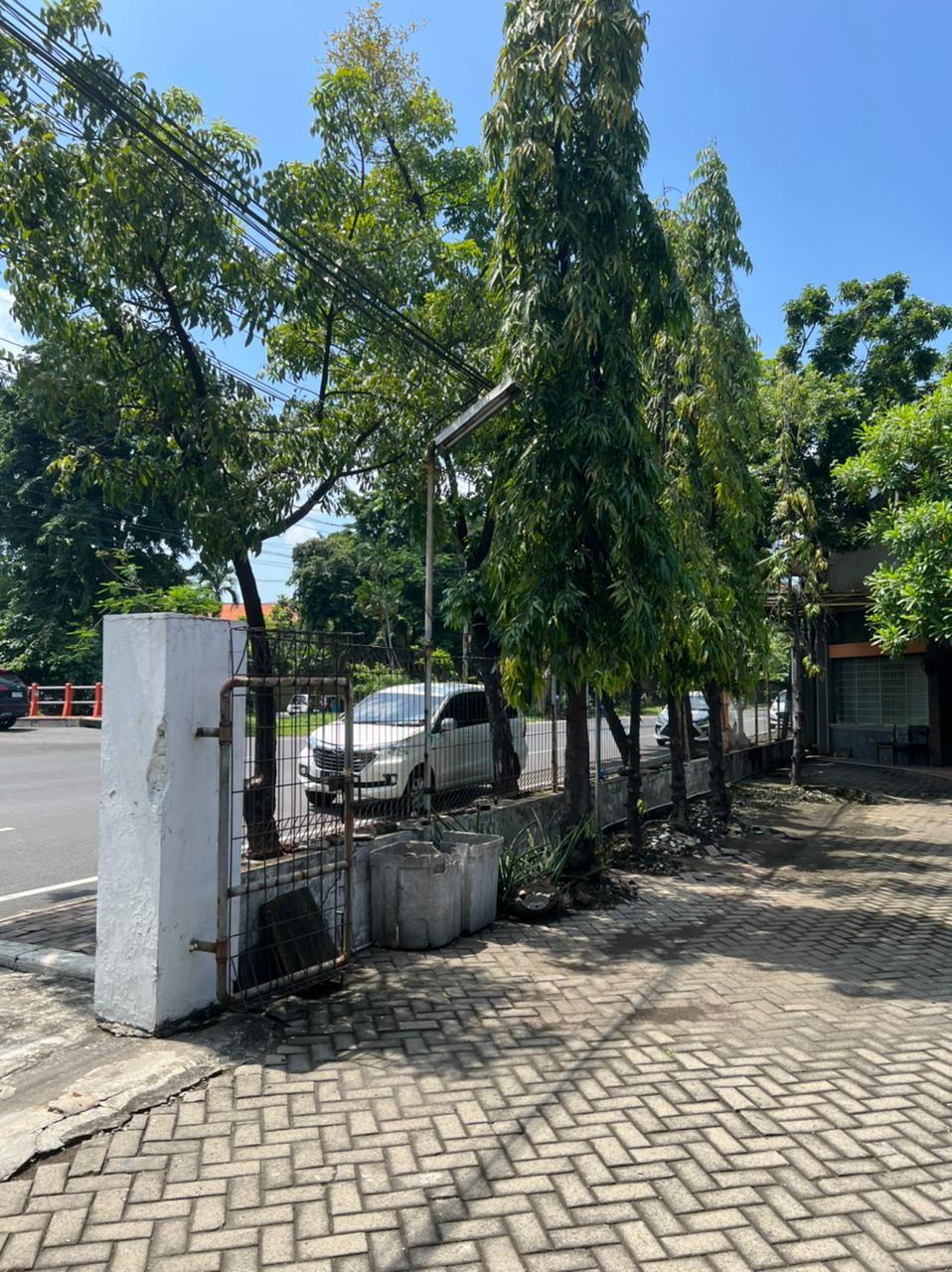 Dijual Kantor & Gudang Lokasi Strategis di Jl. Raya Prapen