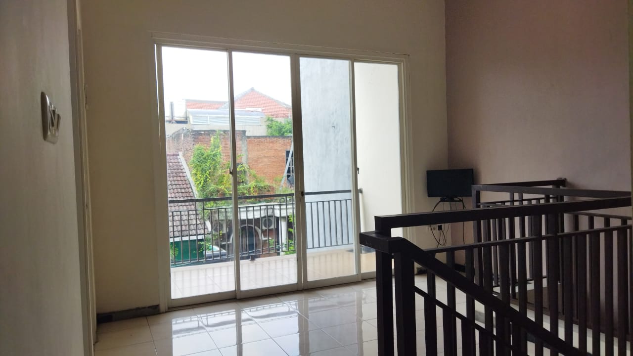 rumah dijual nginden intan timur surabaya