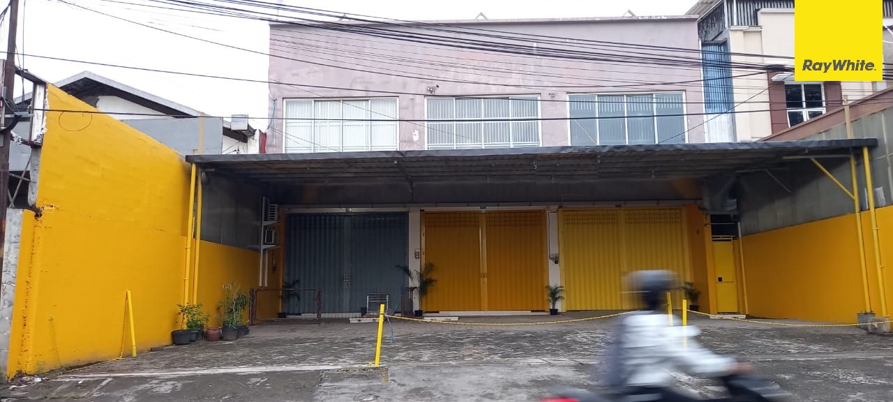 Disewakan Ruko 2 Lantai Lokasi di Jl. Kuwukan, Surabaya