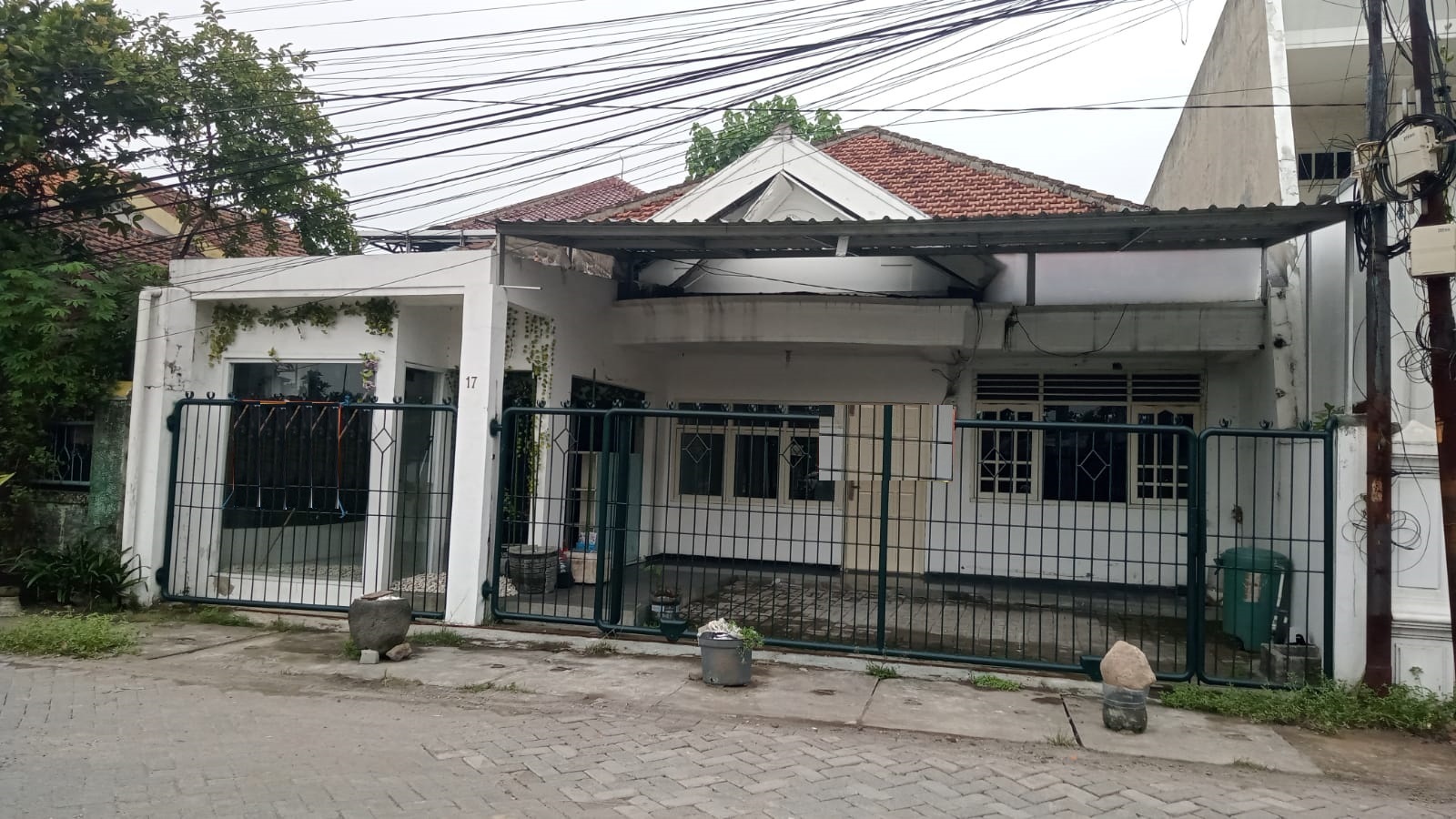 rumah disewakan karangan PDAM surabaya