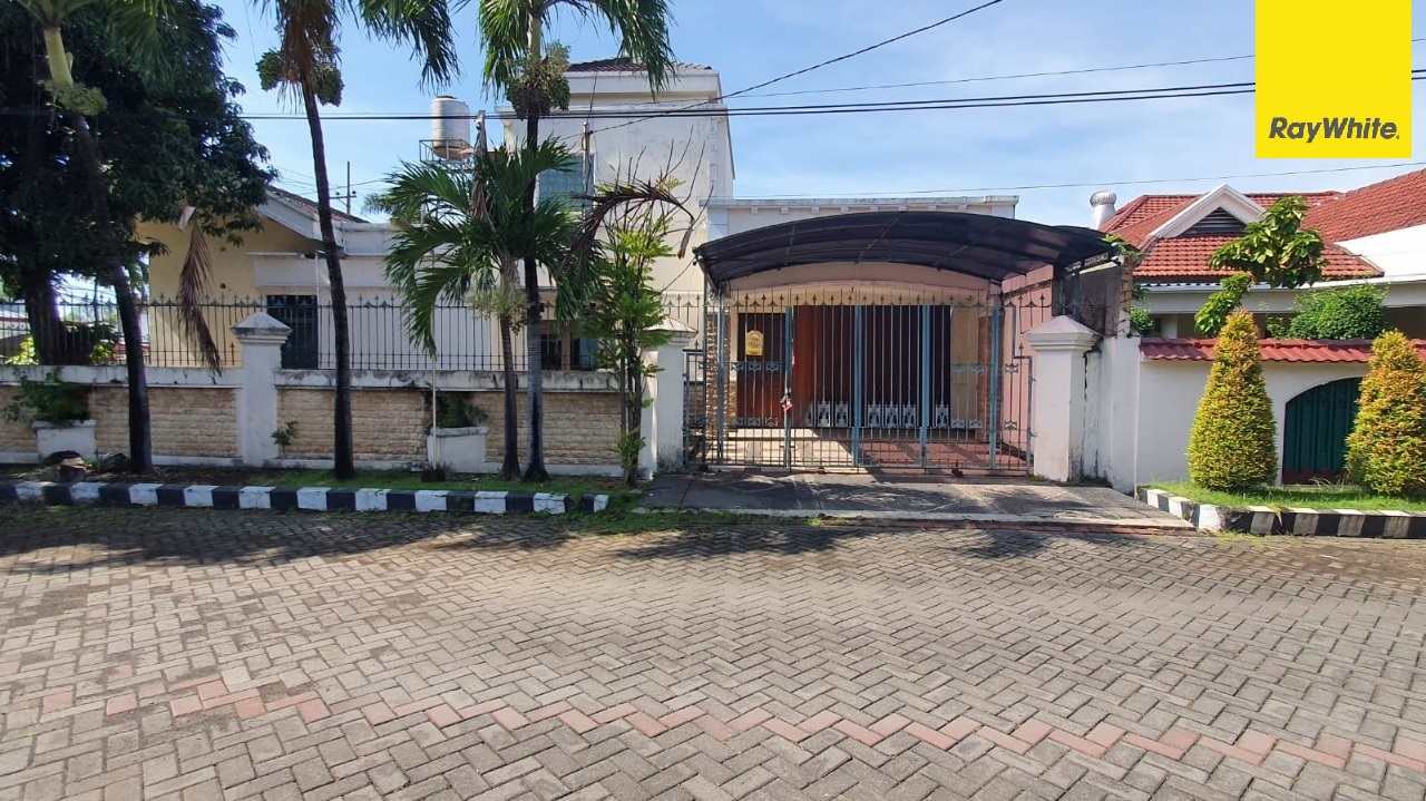 Disewakan Rumah Lokasi Strategis di Prapen Indah, Tenggilis SBY
