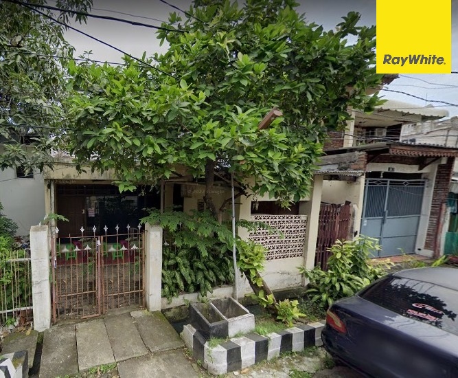 Dijual Rumah 2 Lantai di Jl. Bratang Binangun, Surabaya