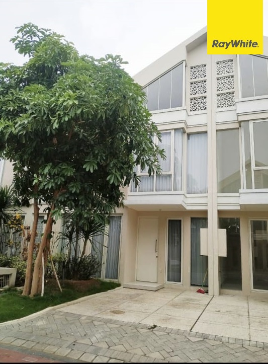 Dijual Rumah 2 Lantai di Zimbali Costa Grand Islan Pakuwon City