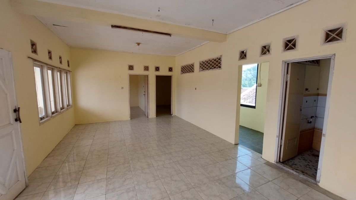 Dijual Rumah 2 Lantai Pinggir Jalan Raya di Ciomas, Bogor P0601