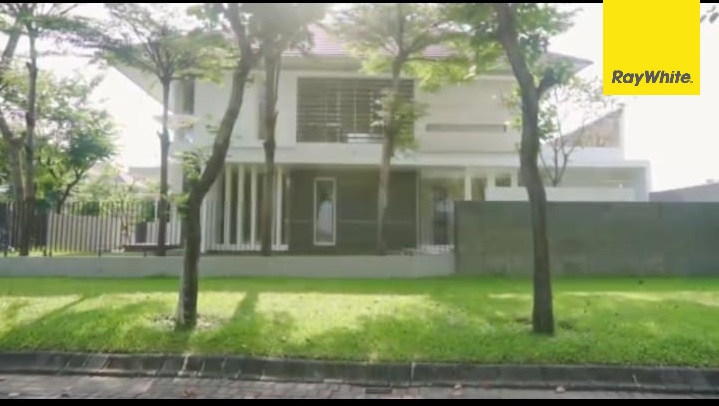 Rumah Dijual Graha Famili Cluster Berry Hill, Surabaya