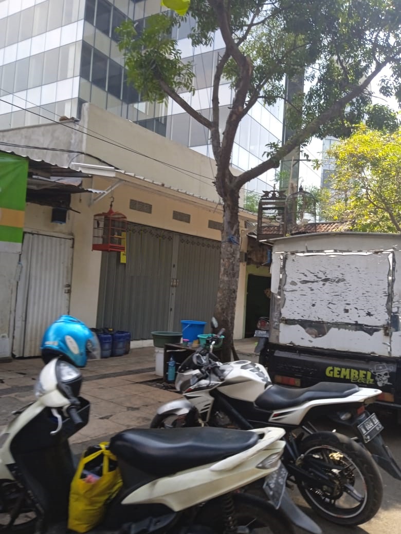 ruko disewakan jalan kayoon surabaya