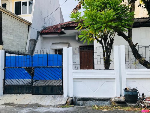 Disewakan Rumah Simpang Darmo Permai Selatan