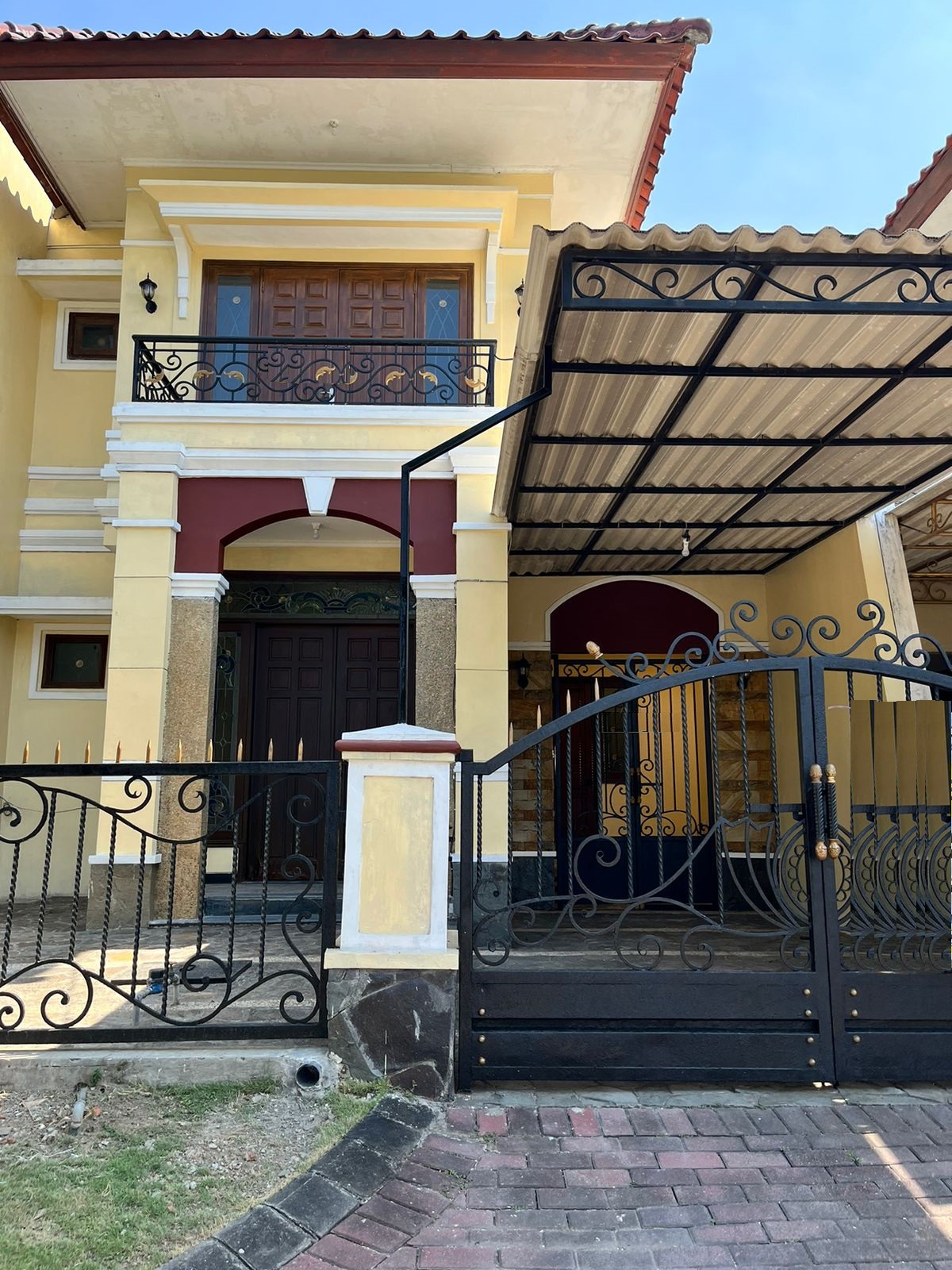 rumah disewakan villa bukit mas surabaya