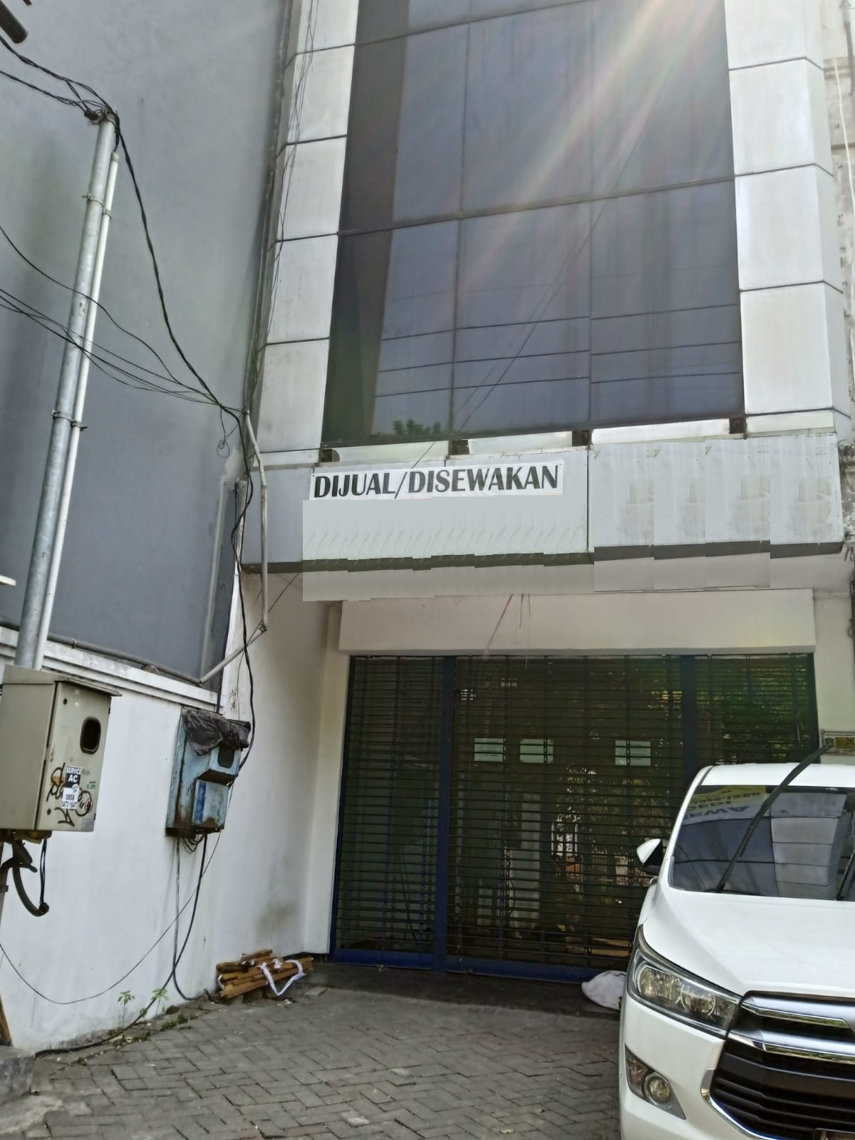 ruko disewakan jalan diponegoro surabaya