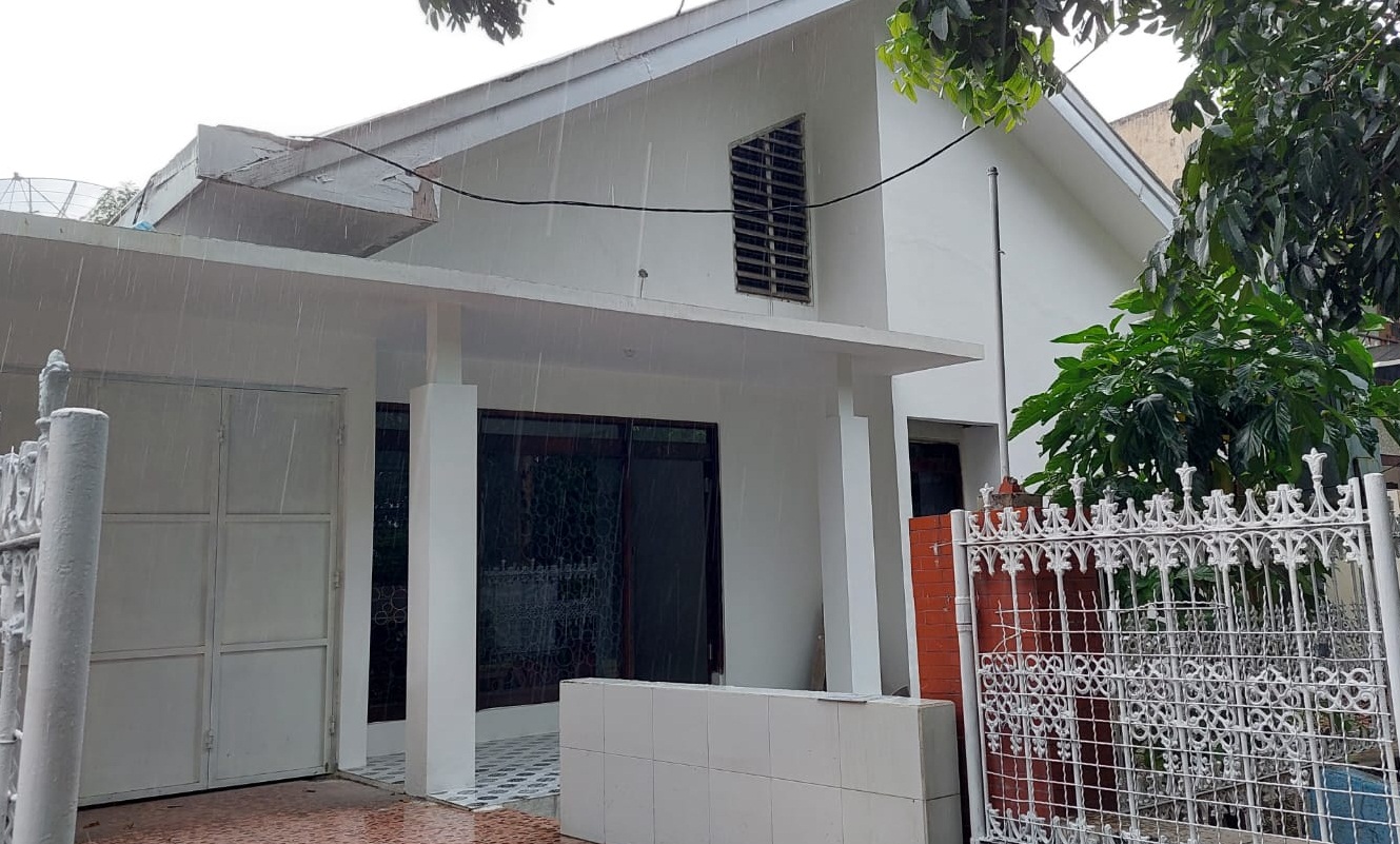 rumah dijual ngagel jaya utara surabaya