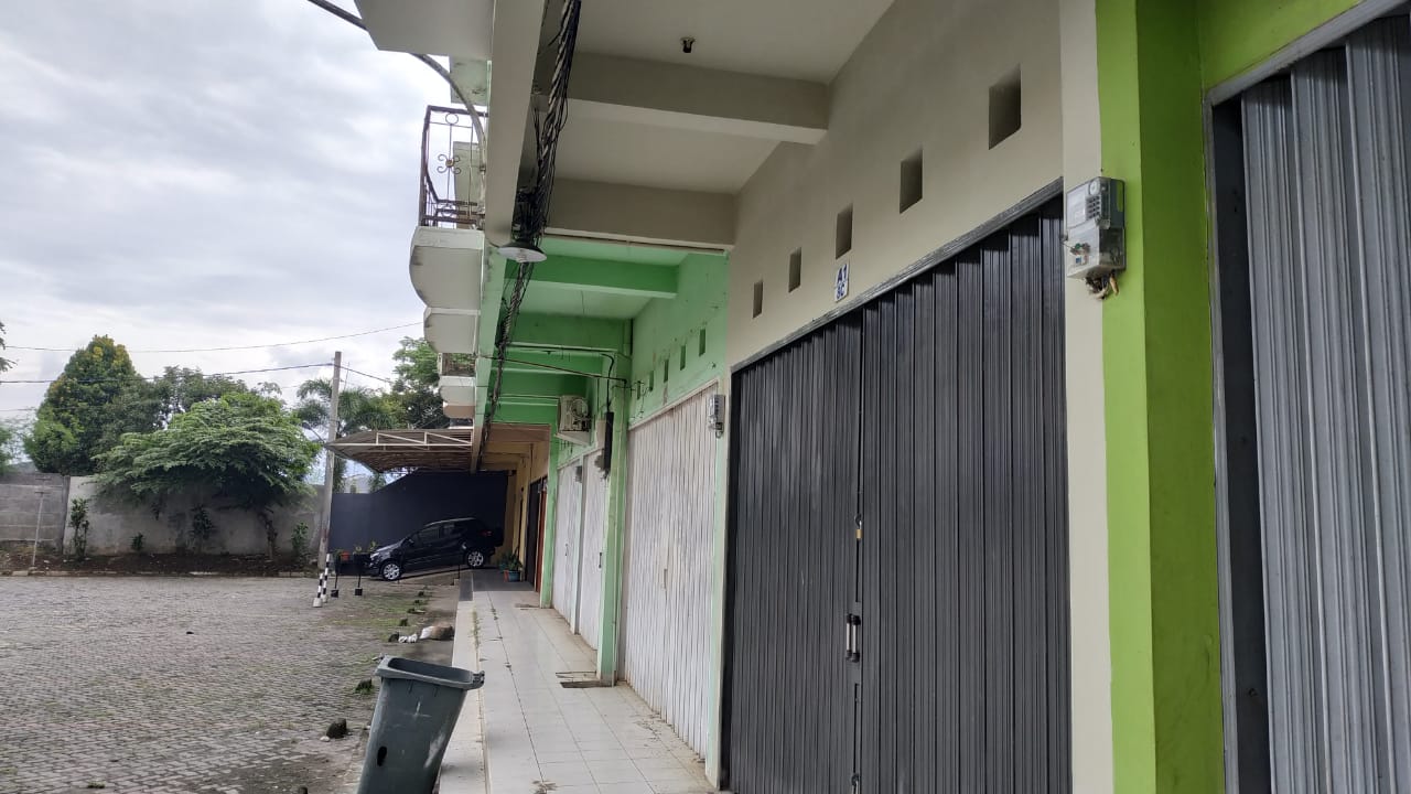 Sewa Ruko 2 lantai (sudah renovasi)-Graha Cibinong