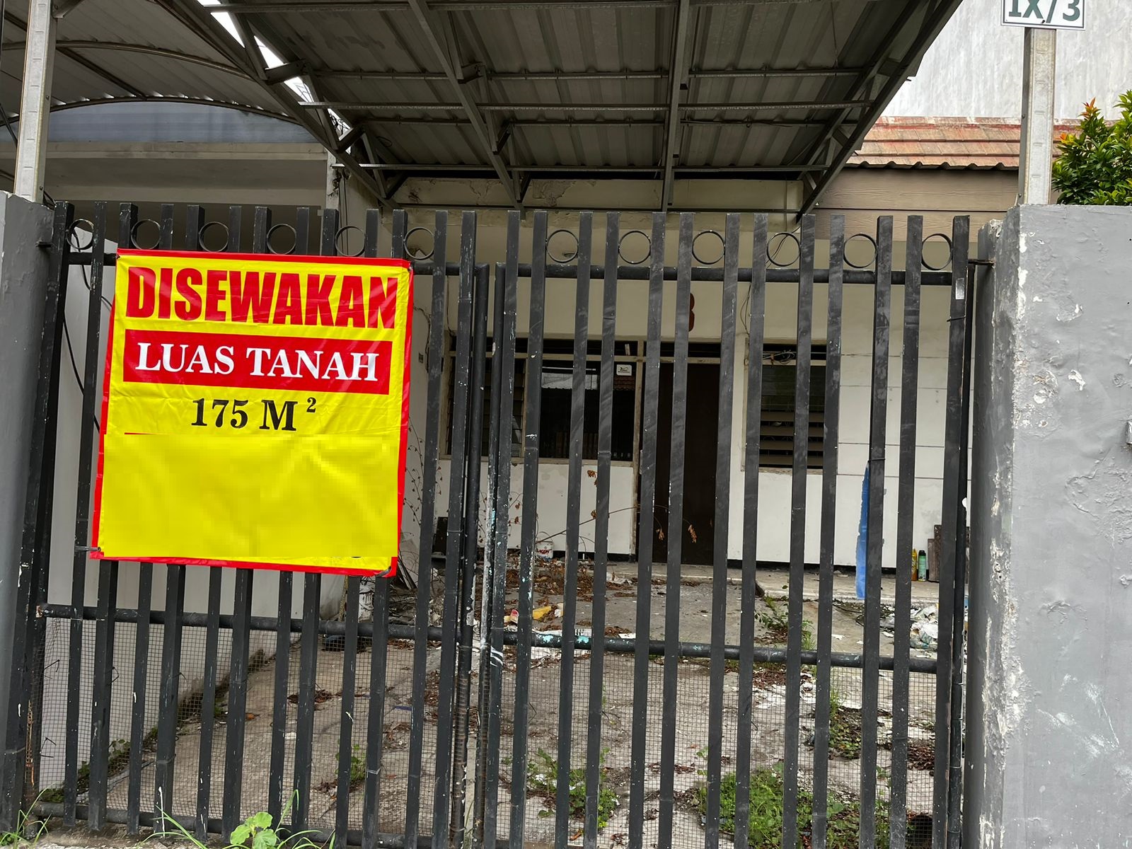 rumah disewakan simpang darmo permai surabaya