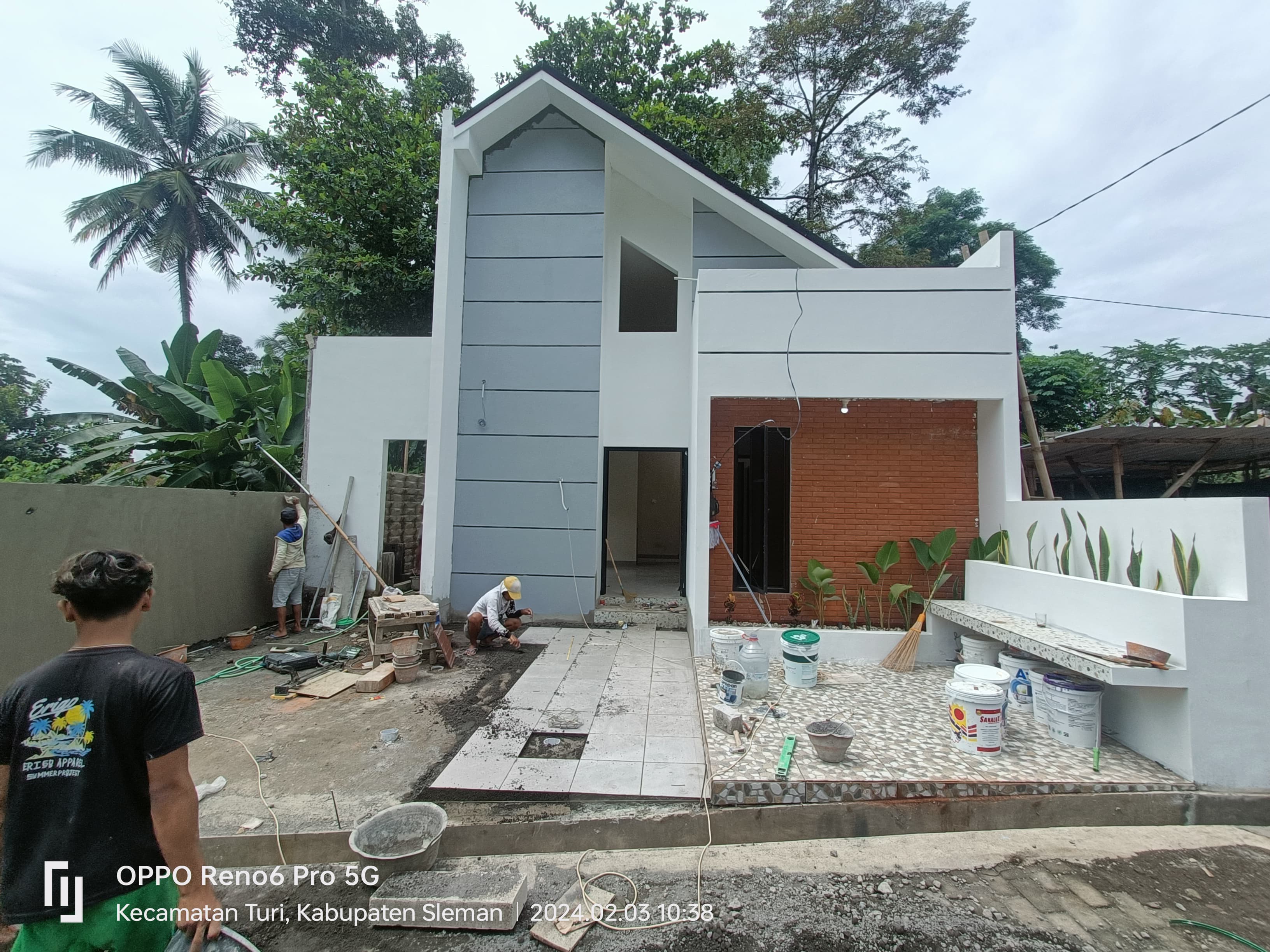 Rumah Siap Huni Scandidnavian dekat Pasar Turi Sleman