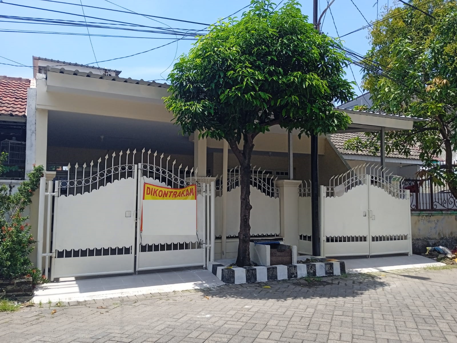 rumah disewakan bendul merisi permai surabaya