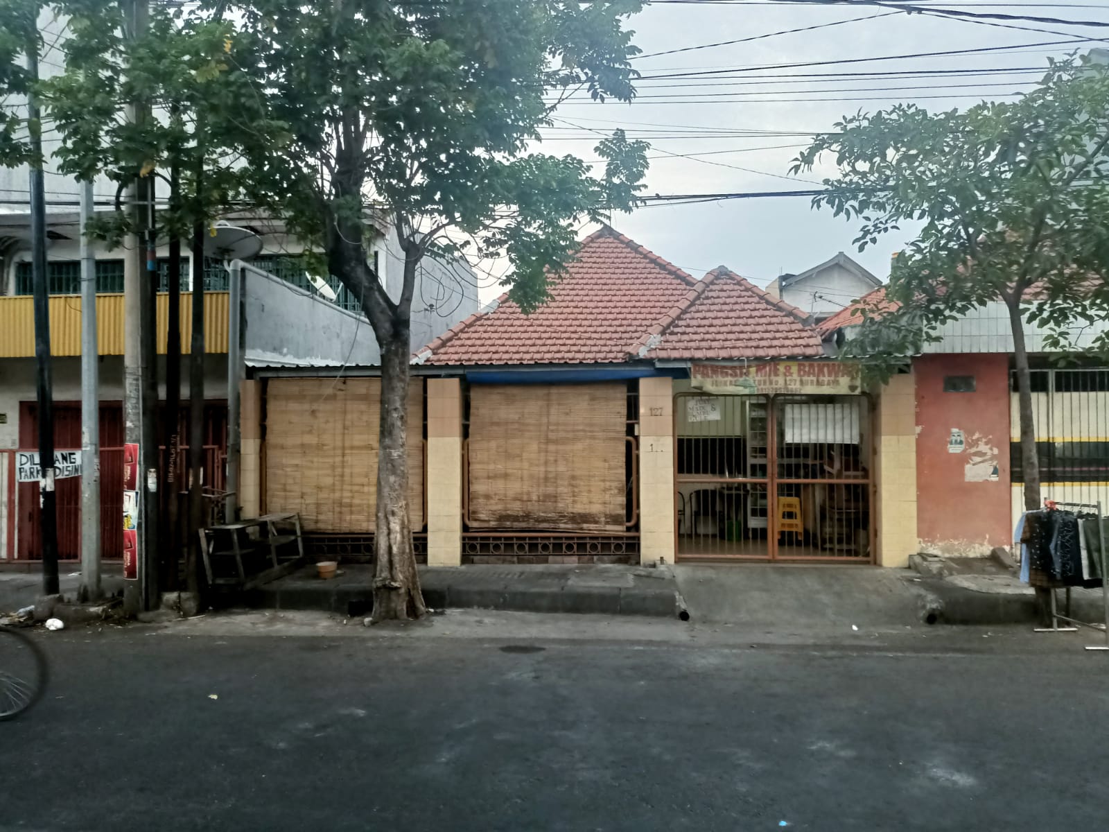 rumah dijual jalan kalibutuh surabaya