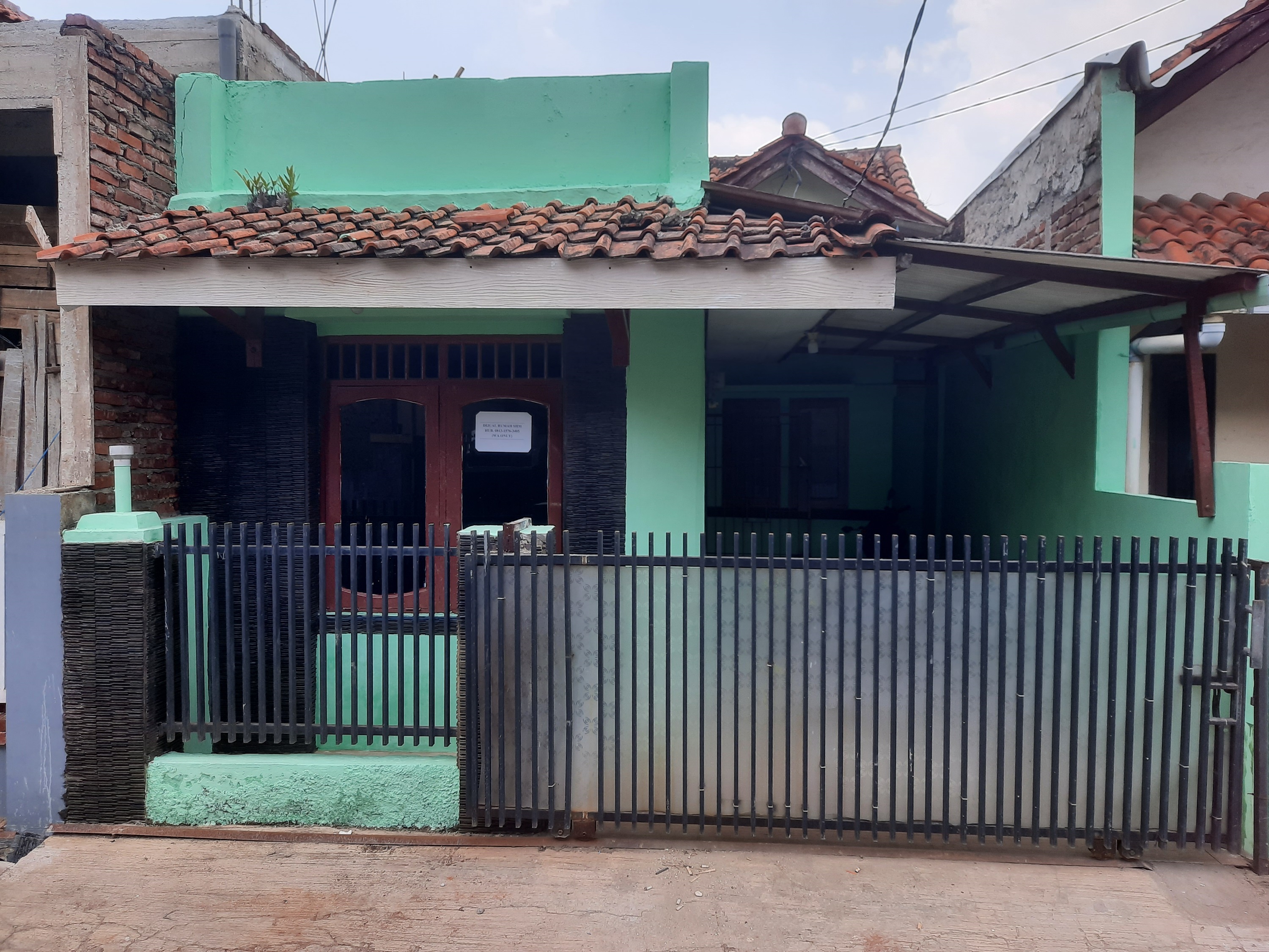 Jual Rumah SHM Daerah Tanimulya Kec. Ngamprah Kab. Bandung Barat