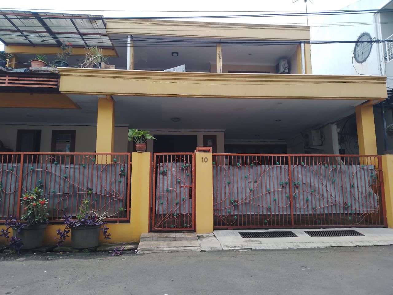 Dijual Rumah 2 Lantai di Jatibening Bekasi Mepet Jakarta Timur