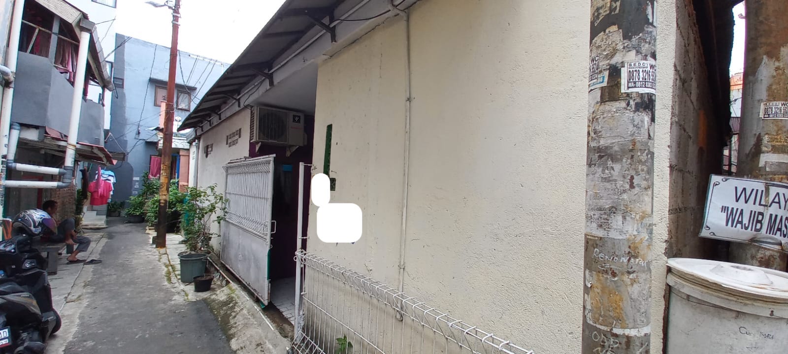 Rumah Hook Masuk Gang, Belakang Rs Carolus, 200 Meter Ke Stasiun