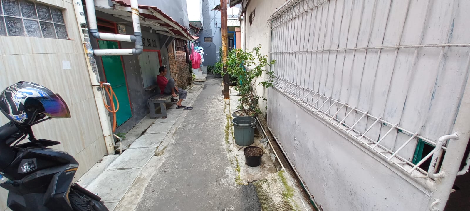 Rumah Hook Masuk Gang, Belakang Rs Carolus, 200 Meter Ke Stasiun