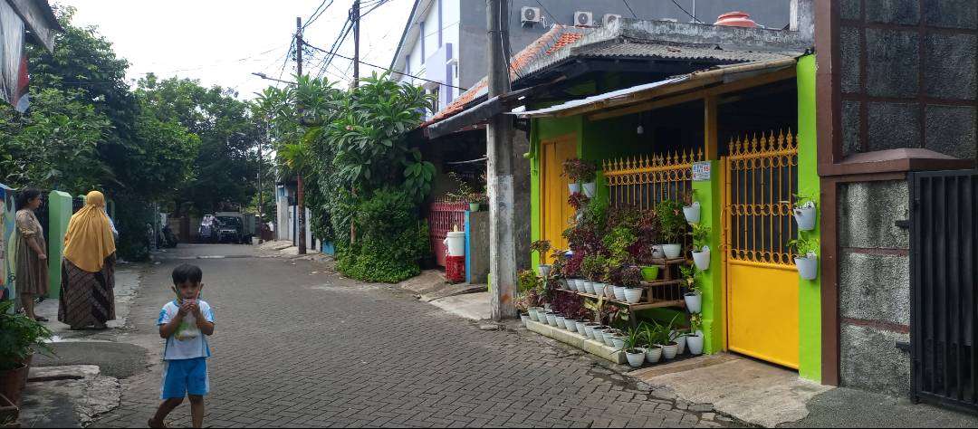 Rumah Akses 2 Mobil Persis Belakang Kantor Bpk Ri