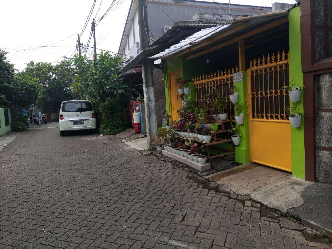 Rumah Akses 2 Mobil Persis Belakang Kantor Bpk Ri