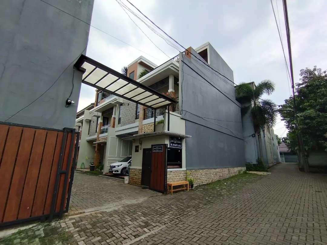 Rumah Siap Huni Hook di Kebagusan 54 Residence, 700 Meter Ke Keb