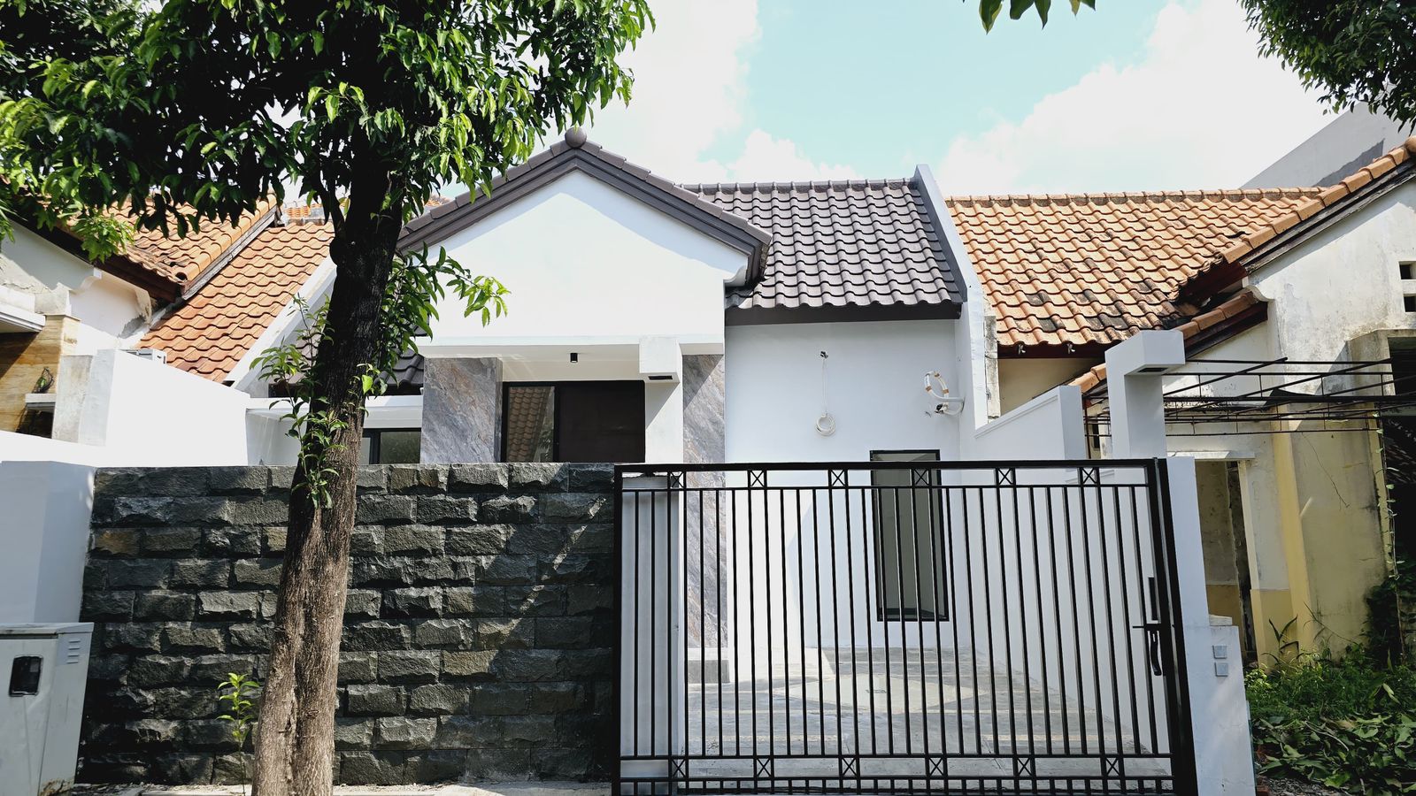 rumah dijual taman puspa raya surabaya