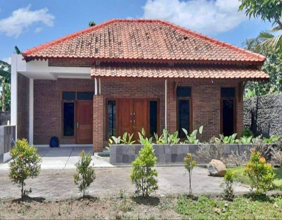 Rumah Etnik Siap Huni di Jl Godean Km 10 dekat Pasr Godean